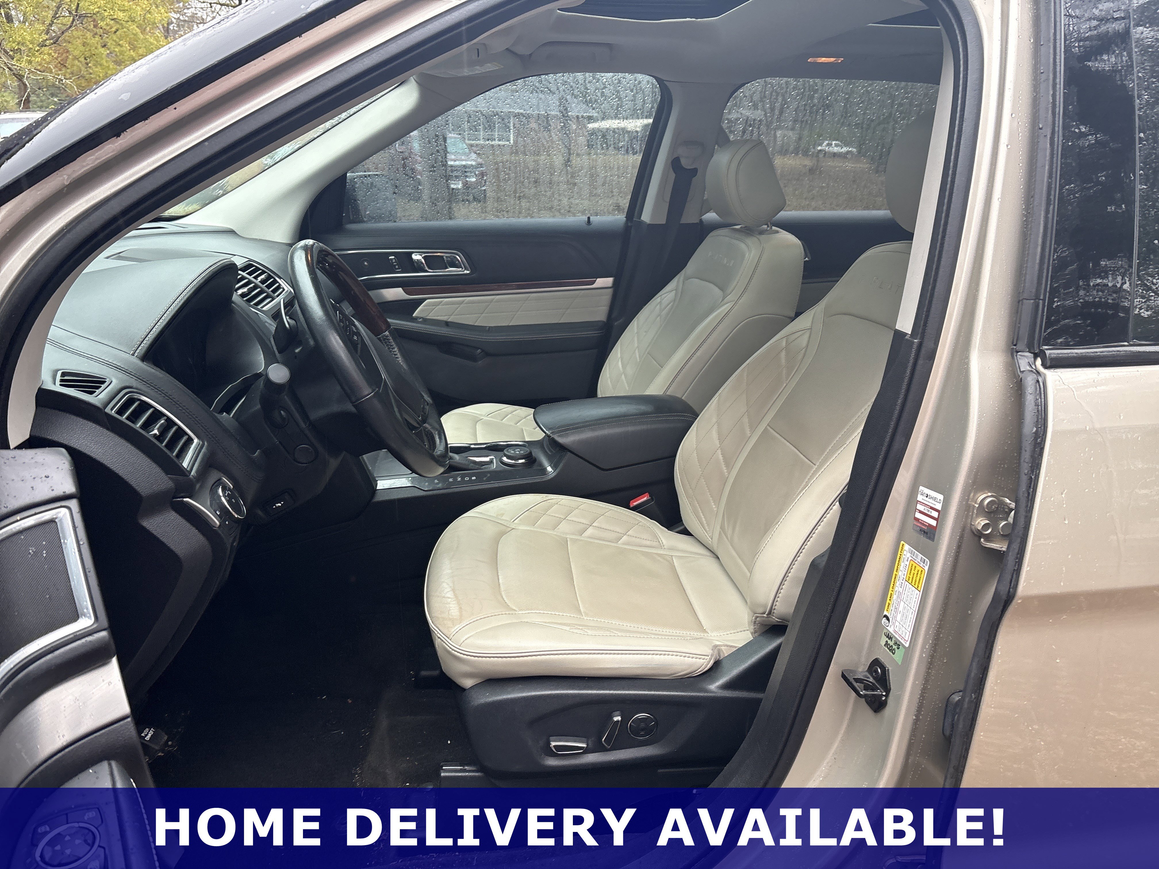 Used 2017 Ford Explorer Platinum image 4