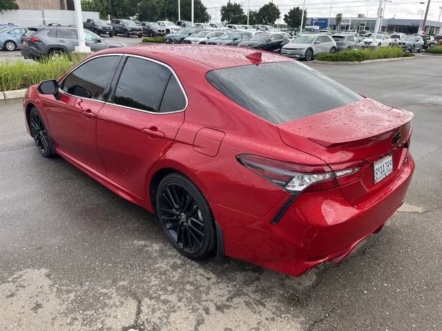 Used 2021 Toyota Camry XSE image 5