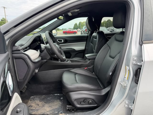 New 2026 Jeep Compass Limited AWD/4WD image 9