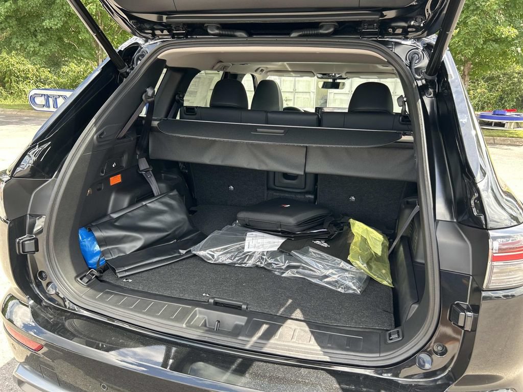 New 2026 Mitsubishi Outlander SEL AWD/4WD image 11