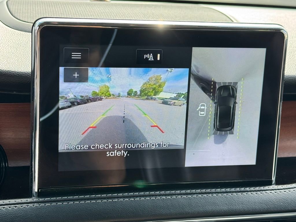 Used 2020 Lincoln Corsair Reserve w/ Equipment Group 201A image 16