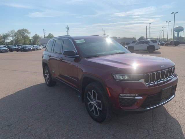 Used 2025 Jeep Grand Cherokee Limited w/ Luxury Tech Group II