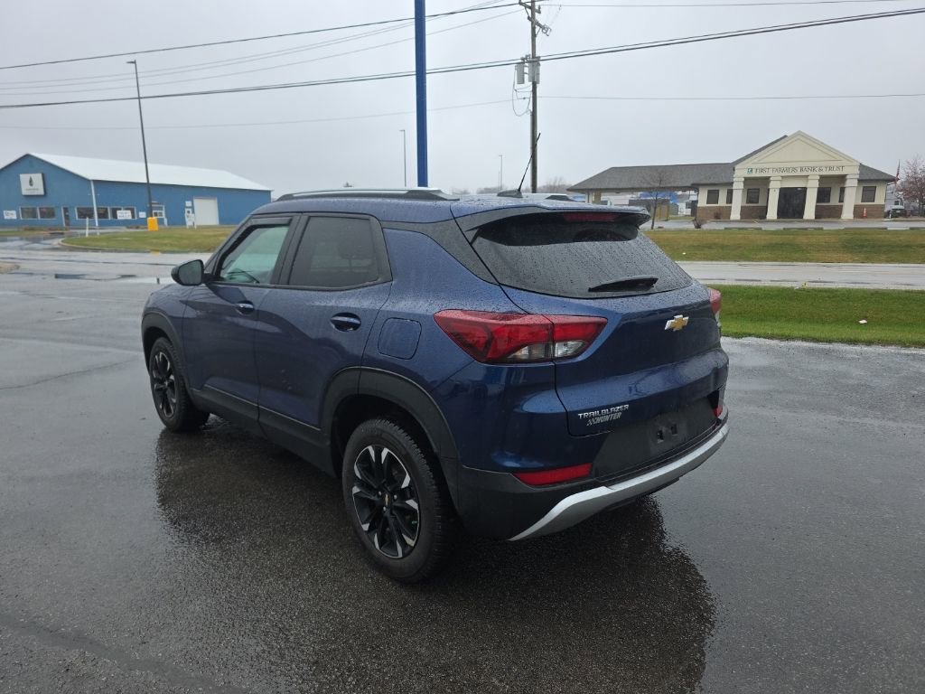 Used 2023 Chevrolet TrailBlazer LT image 3