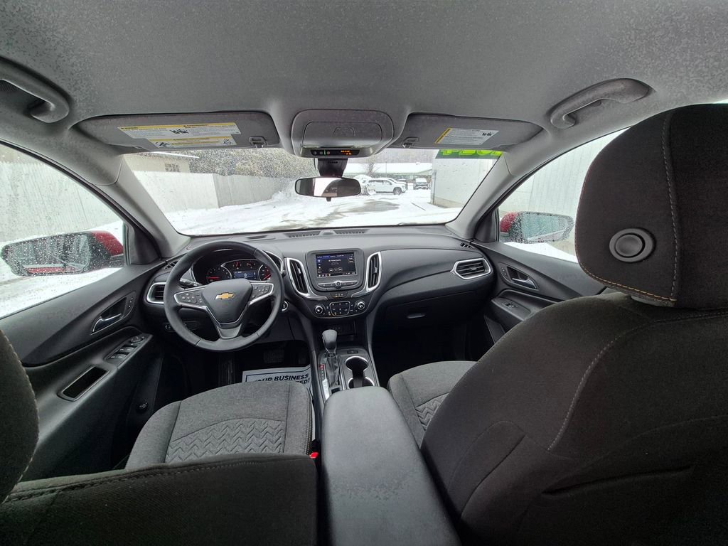 Used 2024 Chevrolet Equinox LT image 18