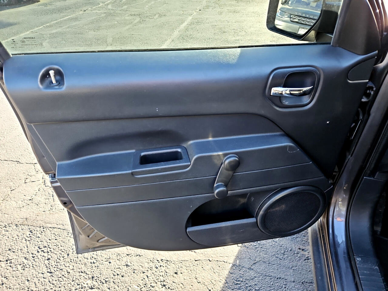 Used 2016 Jeep Patriot Sport image 19