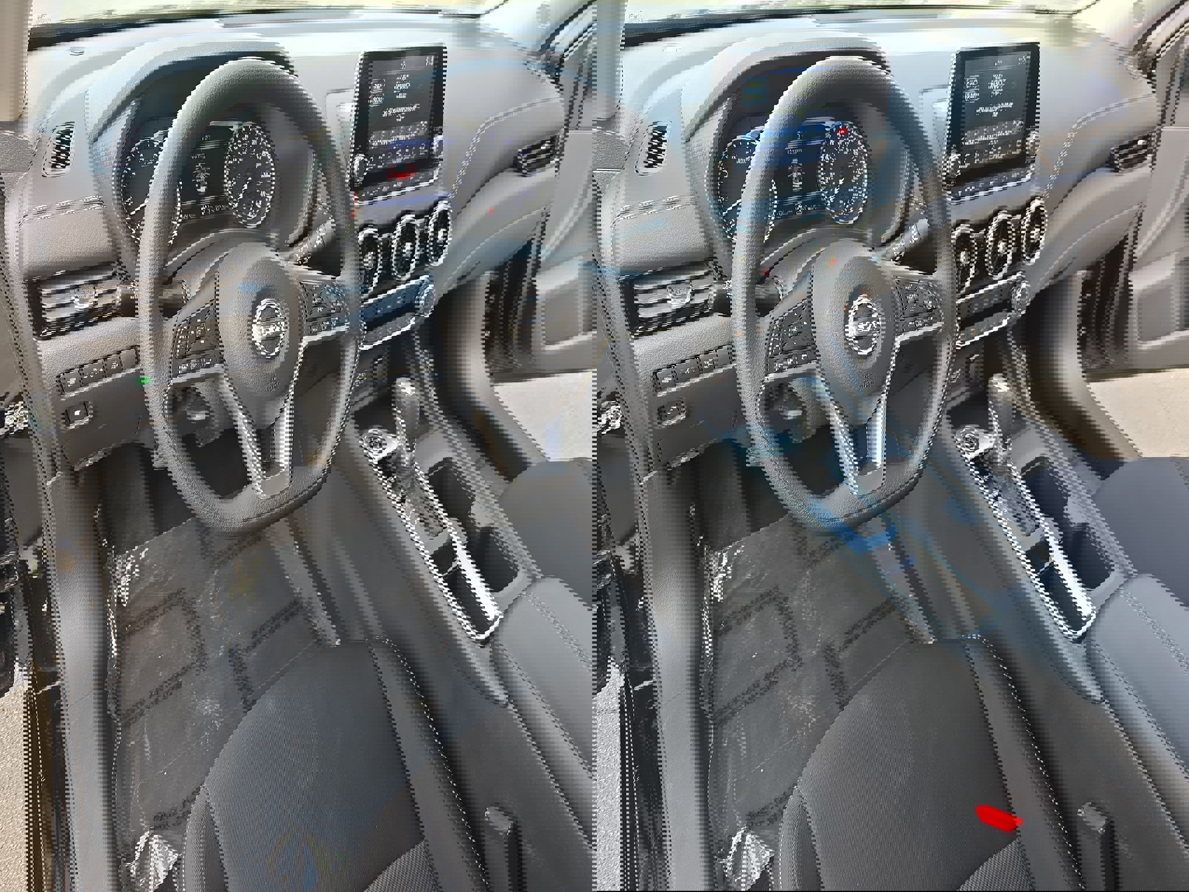 Used 2025 Nissan Sentra SV image 16