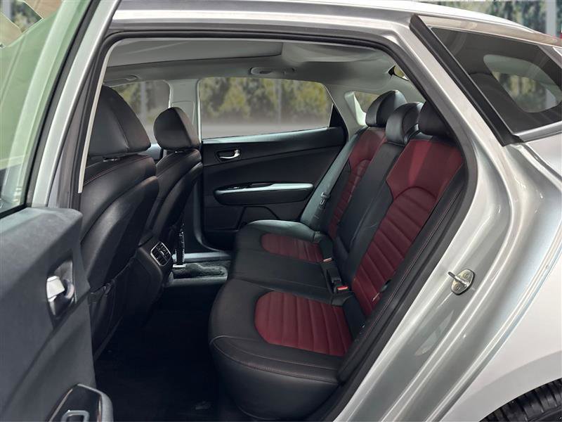 Used 2020 Kia Optima SX image 10