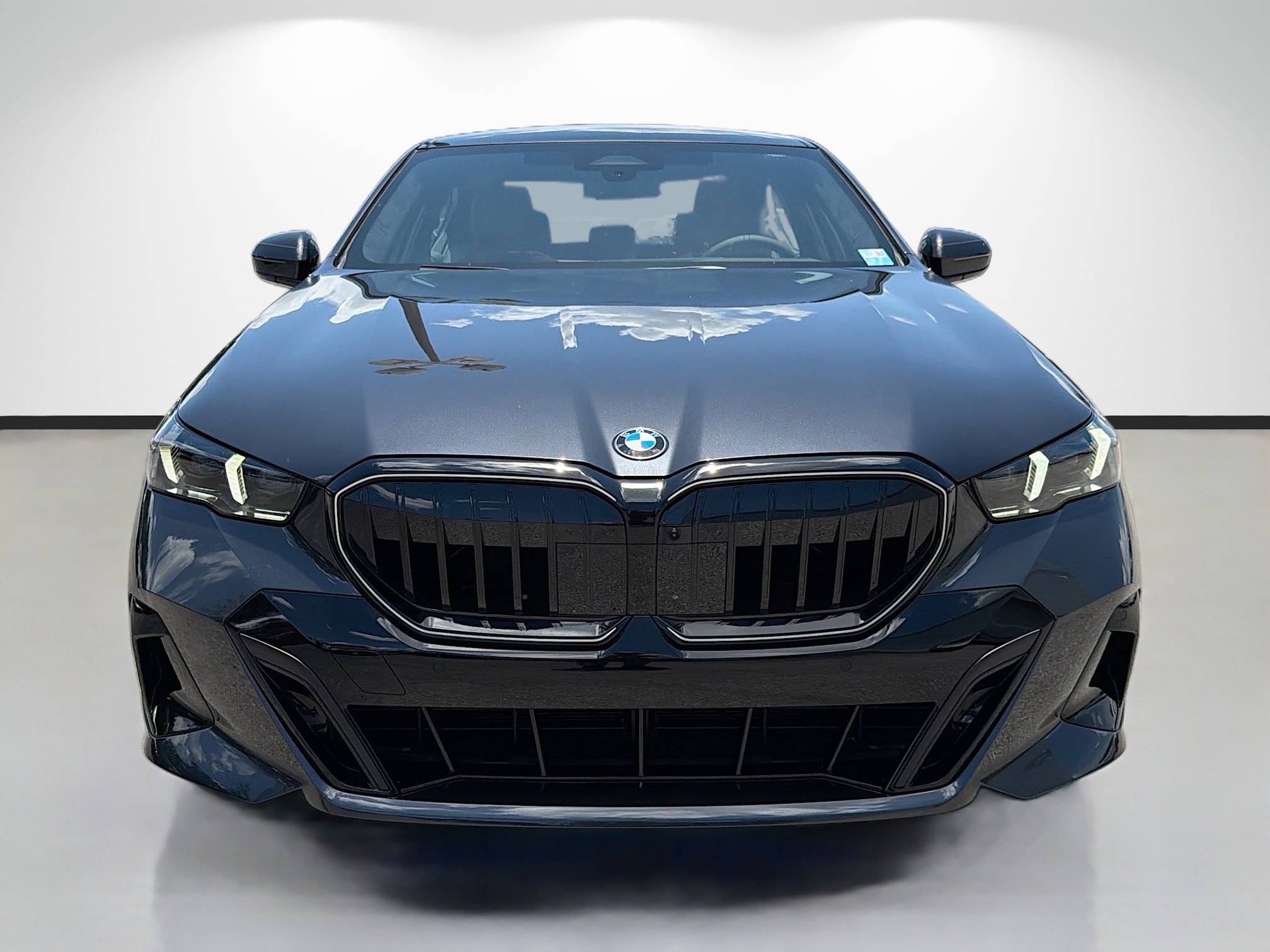 New 2027 BMW 530i w/ M Sport Package RWD image 8