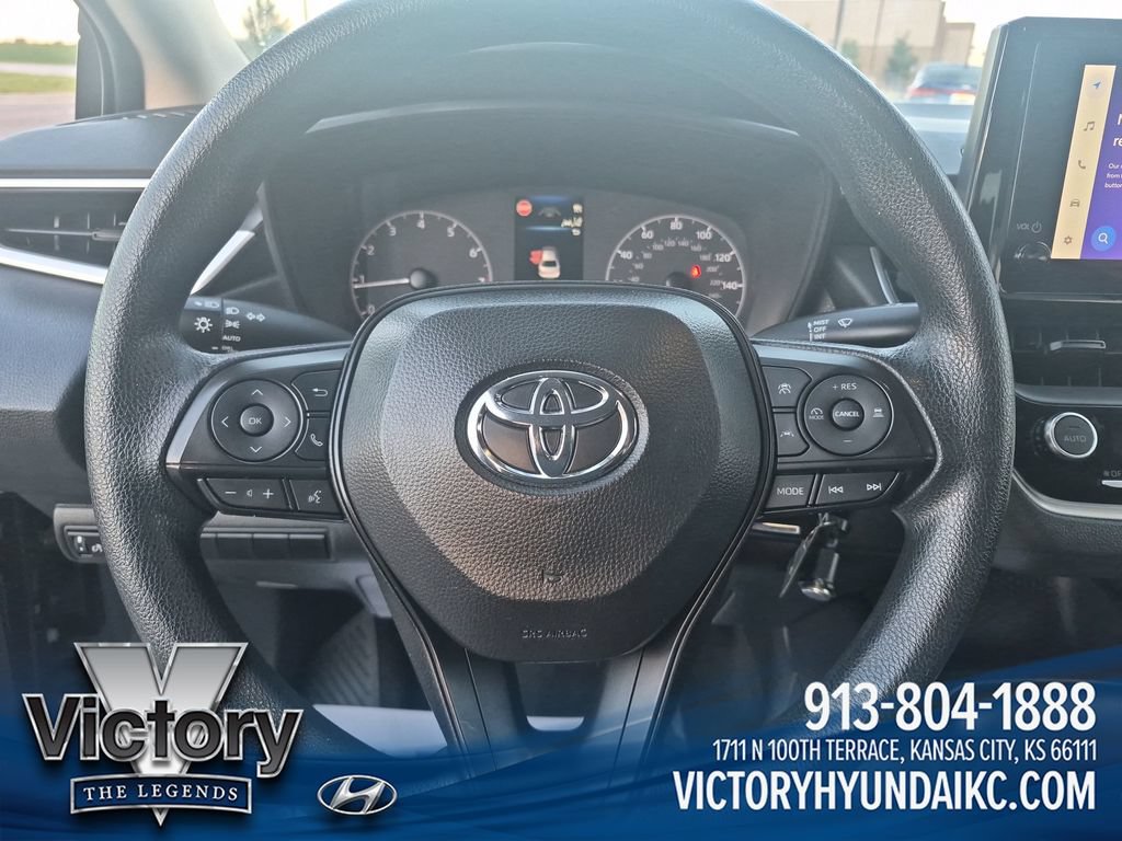 Used 2024 Toyota Corolla LE FWD image 14