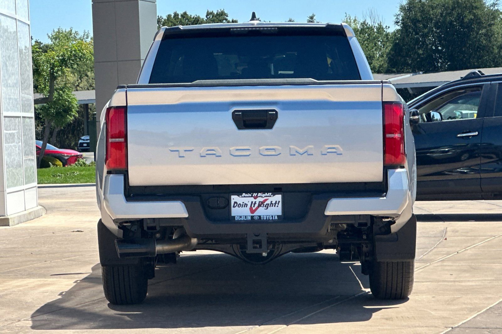 Used 2025 Toyota Tacoma SR5 RWD image 5