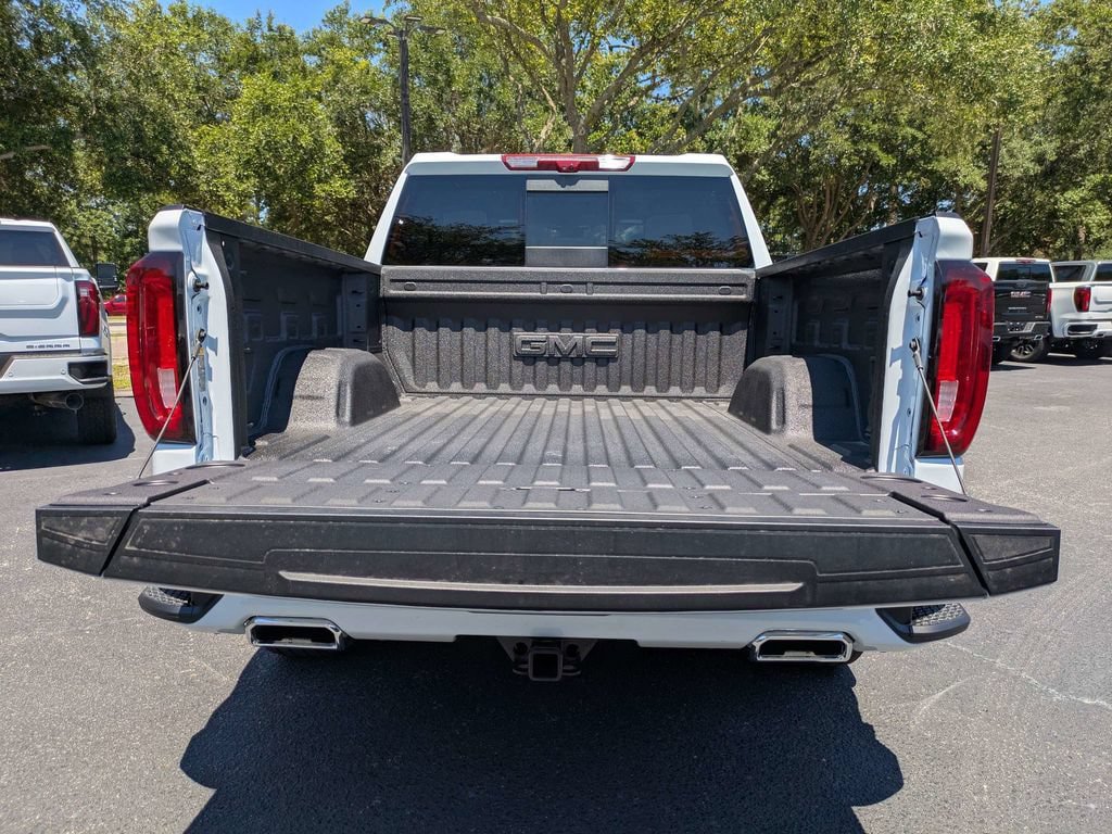 New 2026 GMC Sierra 1500 Denali w/ Denali Reserve Package AWD/4WD image 13