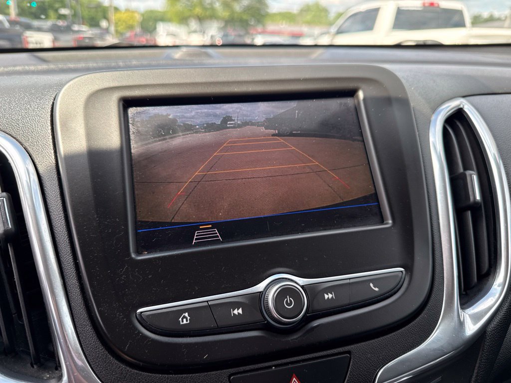 Used 2020 Chevrolet Equinox LT w/ LPO, Floor Liner Package FWD image 8