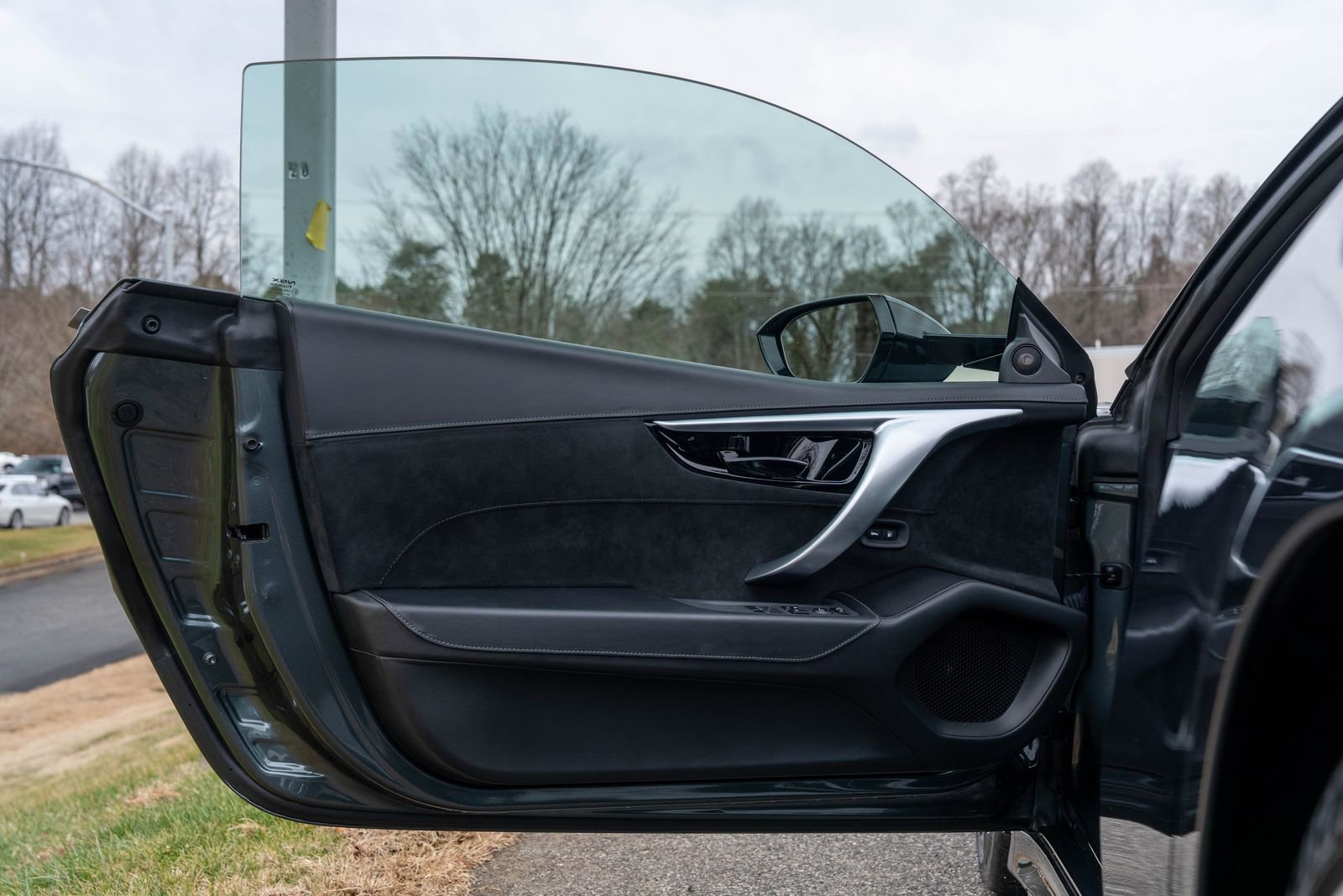 Used 2017 Acura NSX image 18