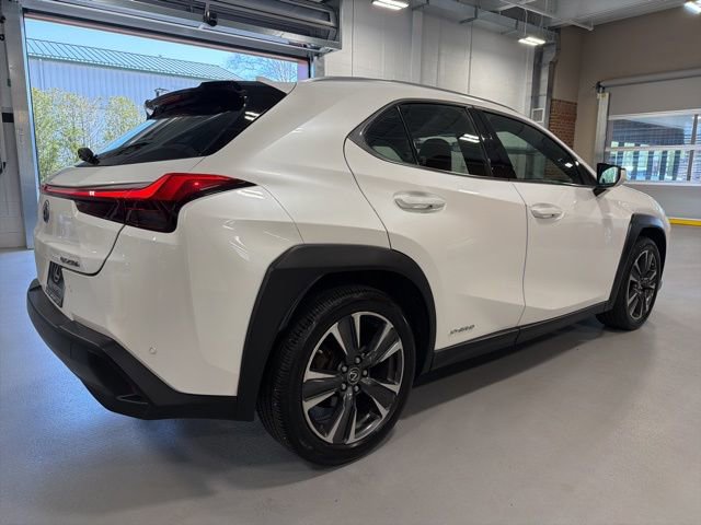 Used 2019 Lexus UX 250h w/ Premium Package AWD/4WD image 7