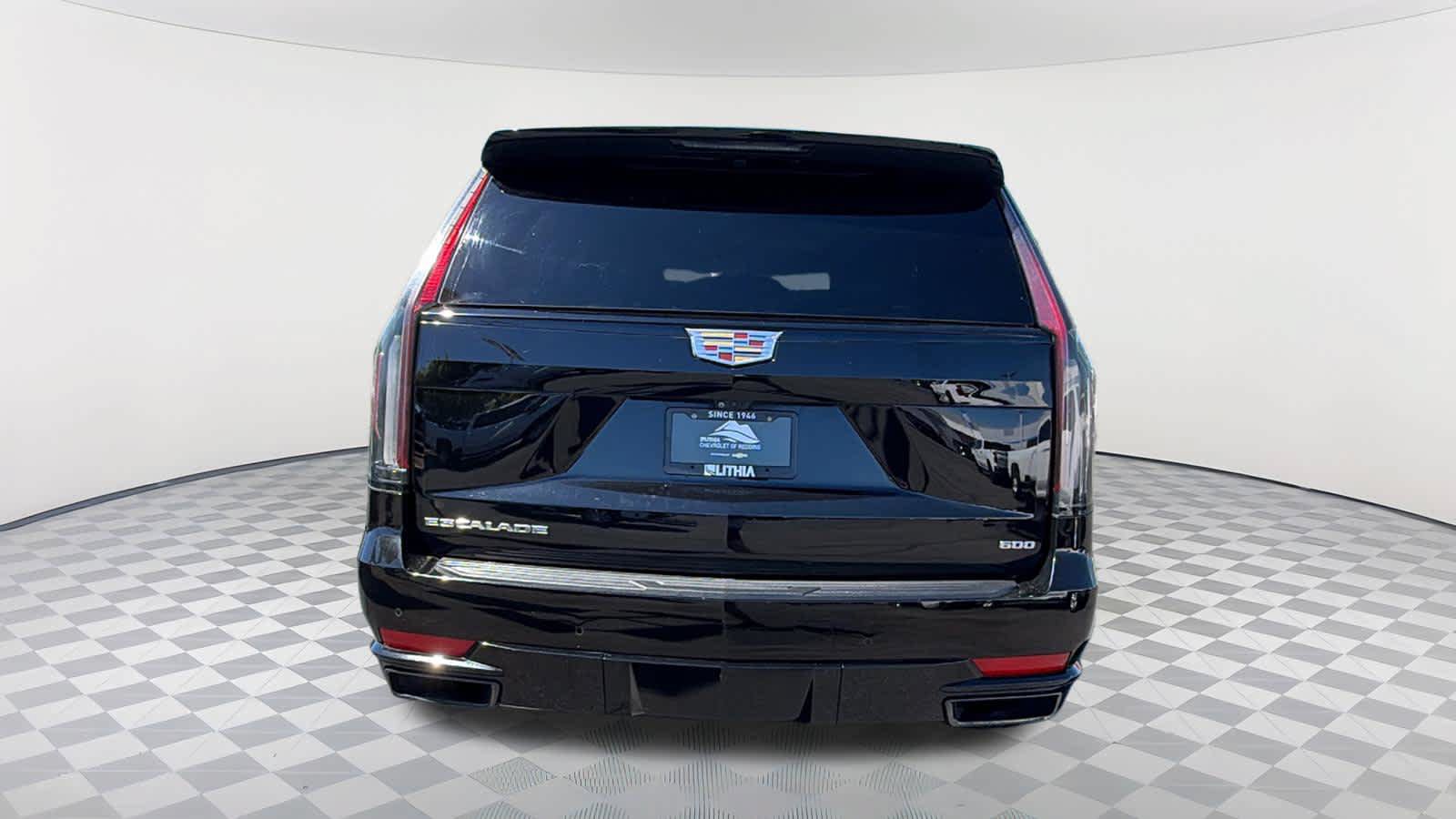 Used 2023 Cadillac Escalade Sport Platinum w/ Heavy-Duty Trailer Package AWD/4WD image 6