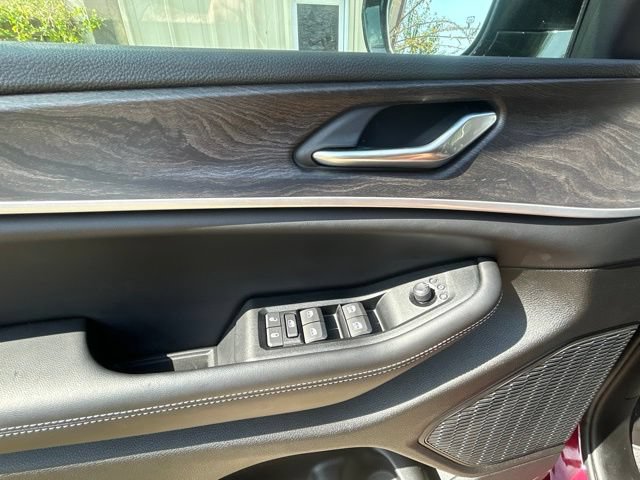 Used 2026 Jeep Grand Cherokee L 4WD image 19