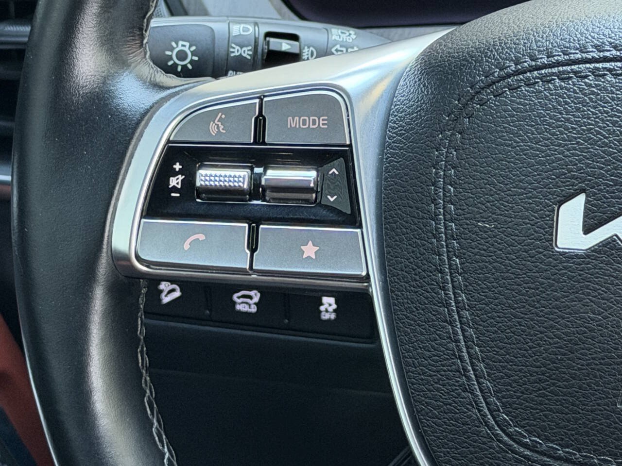 Used 2024 Kia Telluride SX AWD/4WD image 27