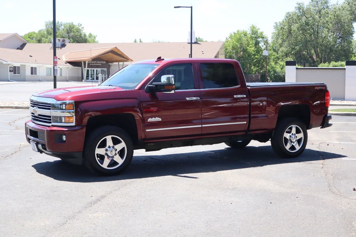 Used 2016 Chevrolet Silverado 2500 High Country w/ Duramax Plus Package AWD/4WD image 10