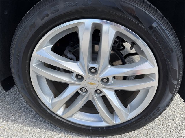 Used 2018 Chevrolet Equinox Premier image 34