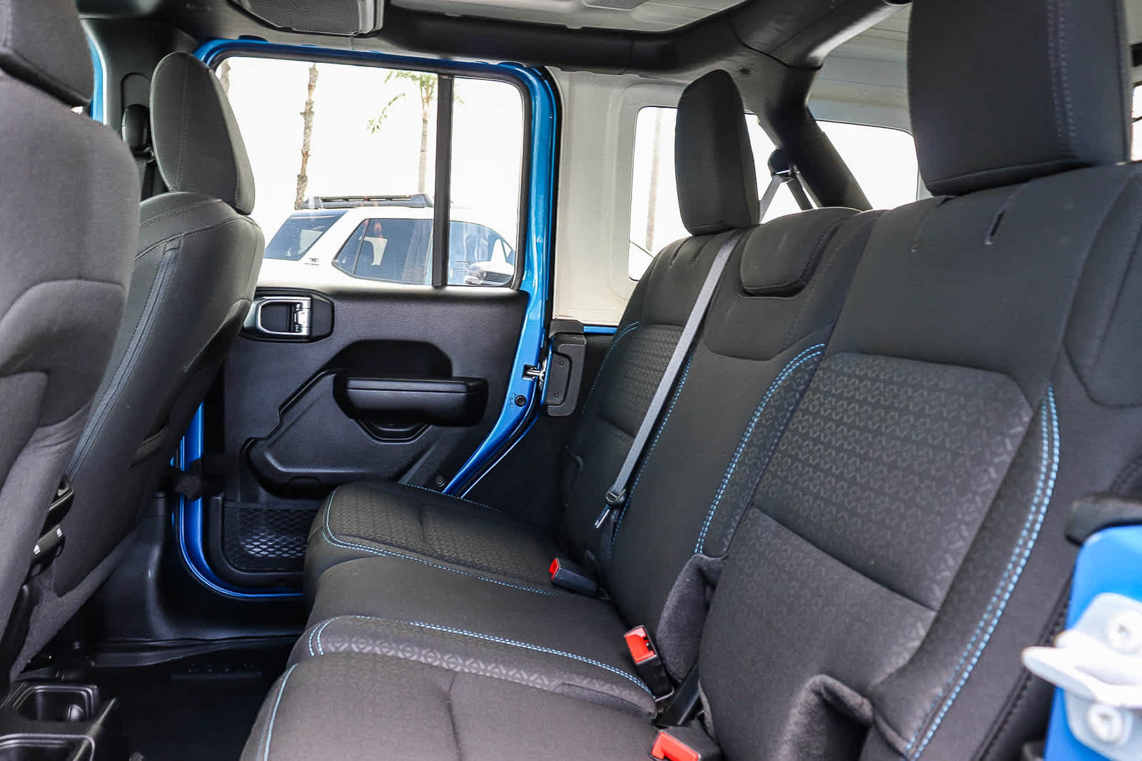 Used 2021 Jeep Wrangler Unlimited Sport AWD/4WD image 26