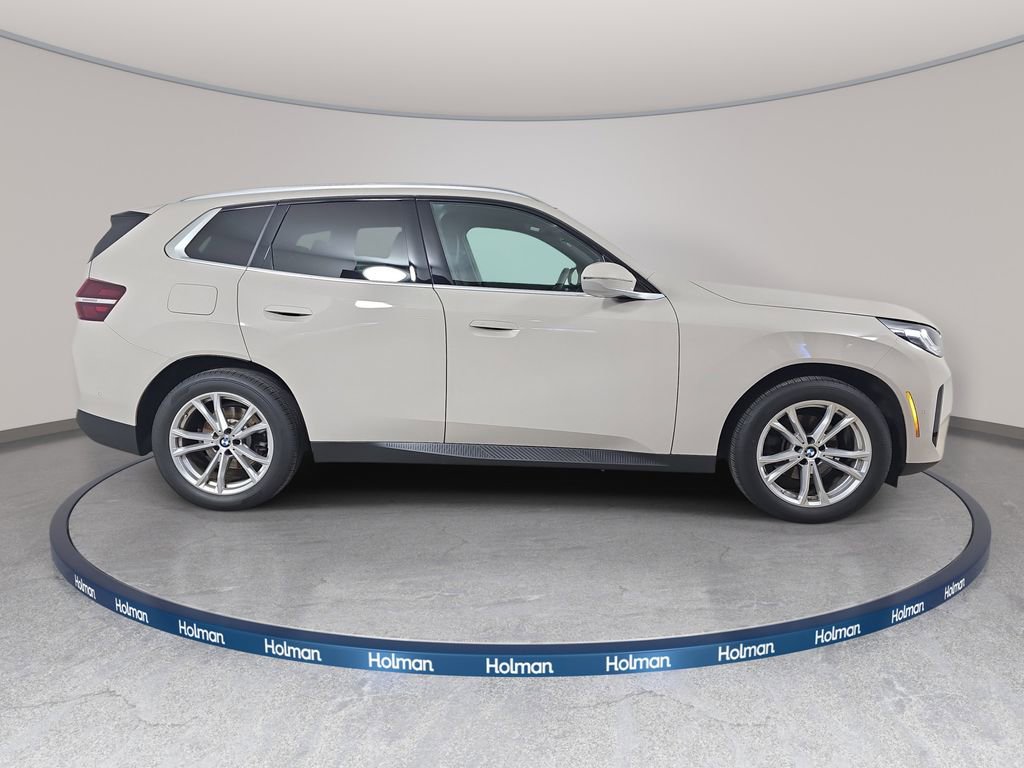 Used 2025 BMW X3 xDrive30i w/ Convenience Package AWD/4WD image 5
