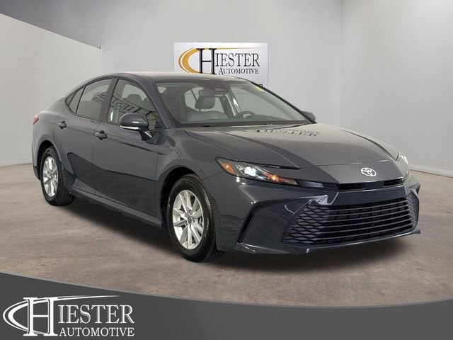 Used 2026 Toyota Camry LE image 1