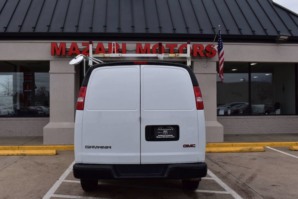 Used 2018 GMC Savana 2500 w/ Communications Package RWD image 10
