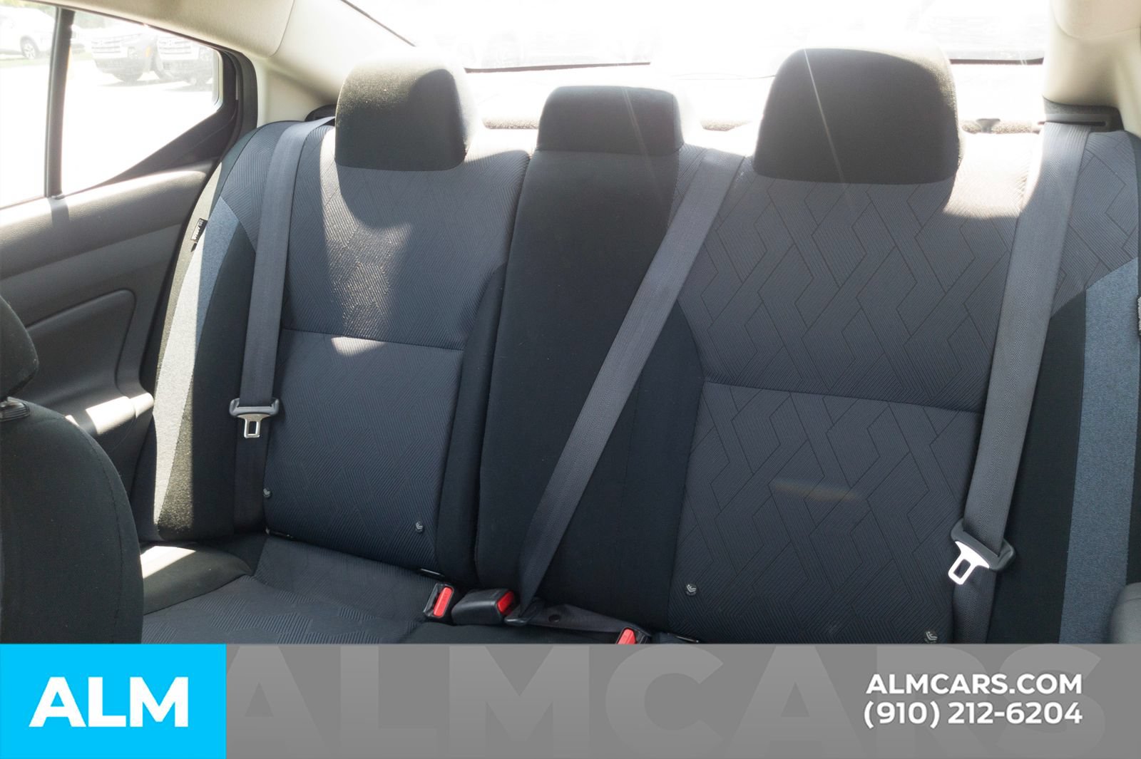 Used 2024 Nissan Versa SV FWD image 16