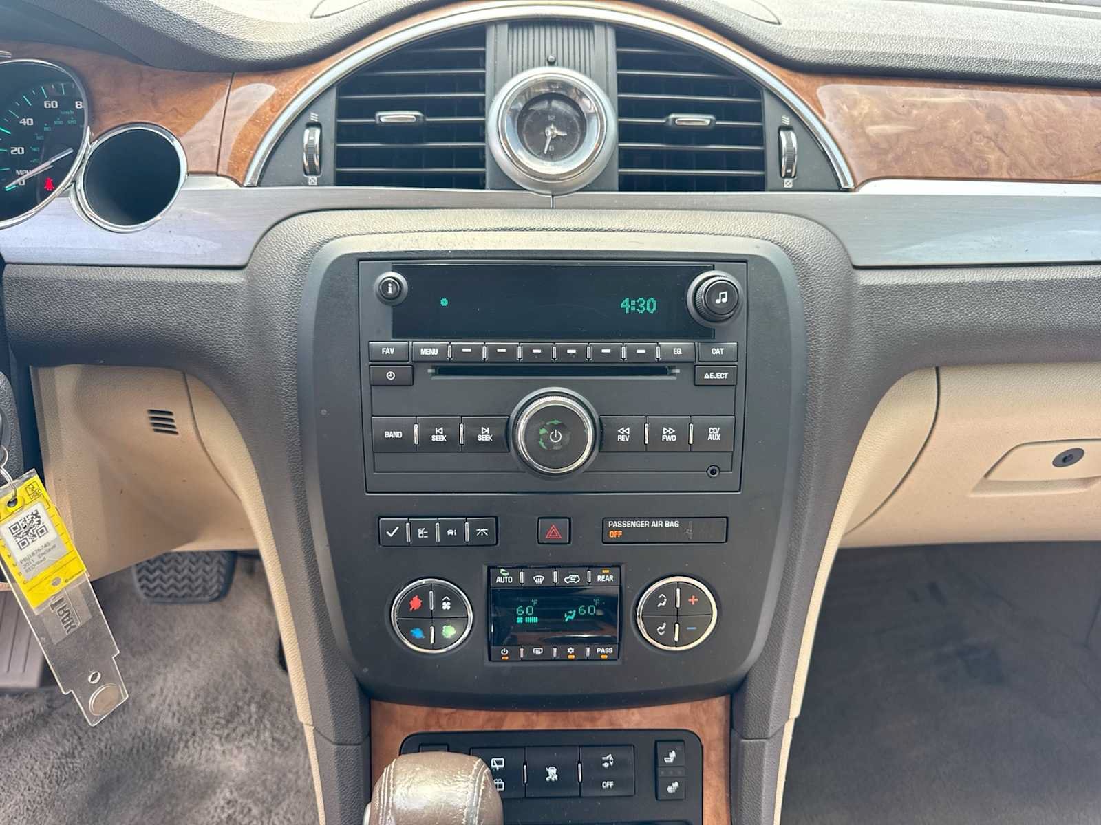 Used 2011 Buick Enclave CXL FWD image 28