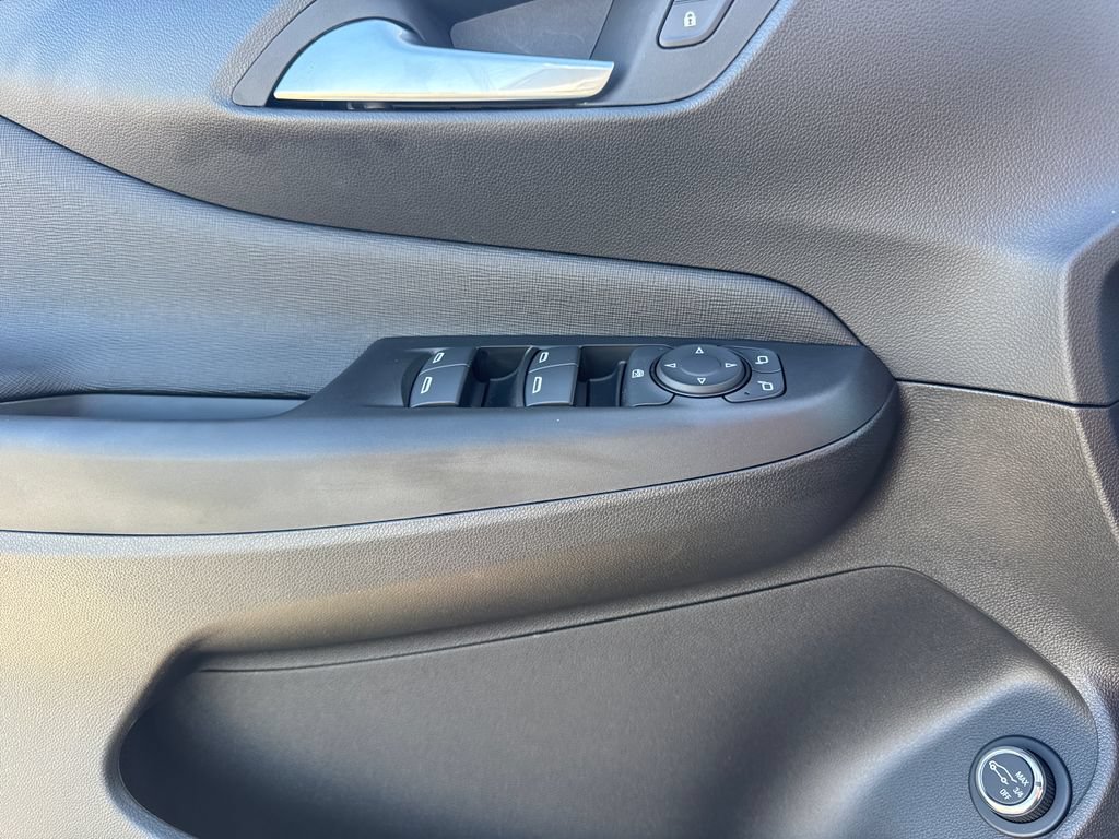 New 2026 Buick Envista Avenir FWD image 15