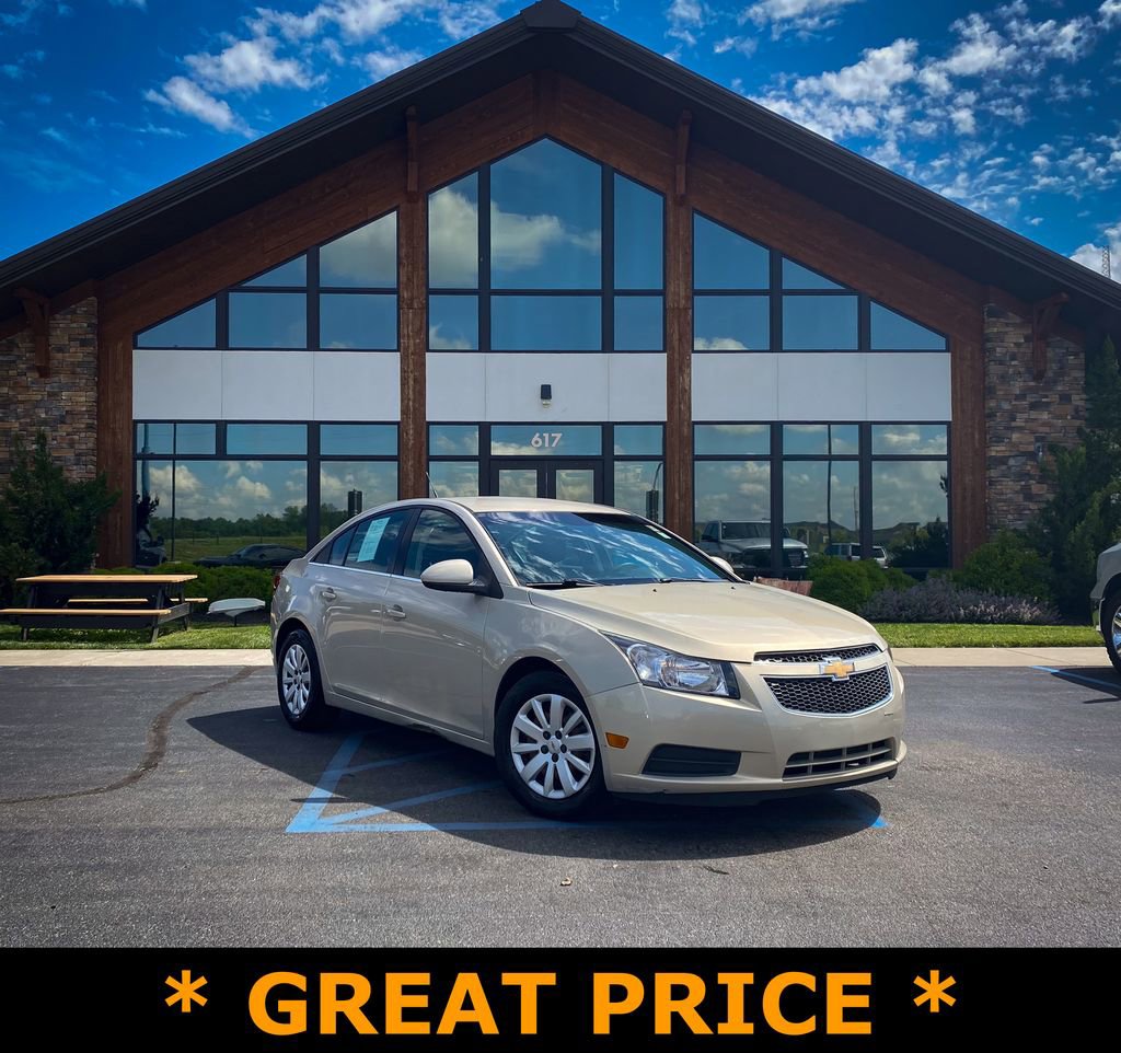 Used 2011 Chevrolet Cruze LT