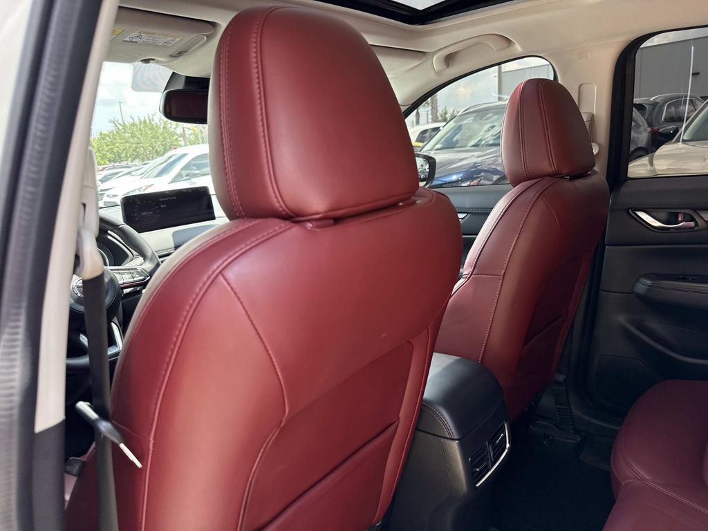 Certified 2025 MAZDA CX-5 Carbon Edition AWD/4WD image 16