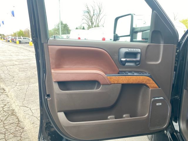 Used 2016 Chevrolet Silverado 3500 High Country w/ High Country Premium Package AWD/4WD image 13