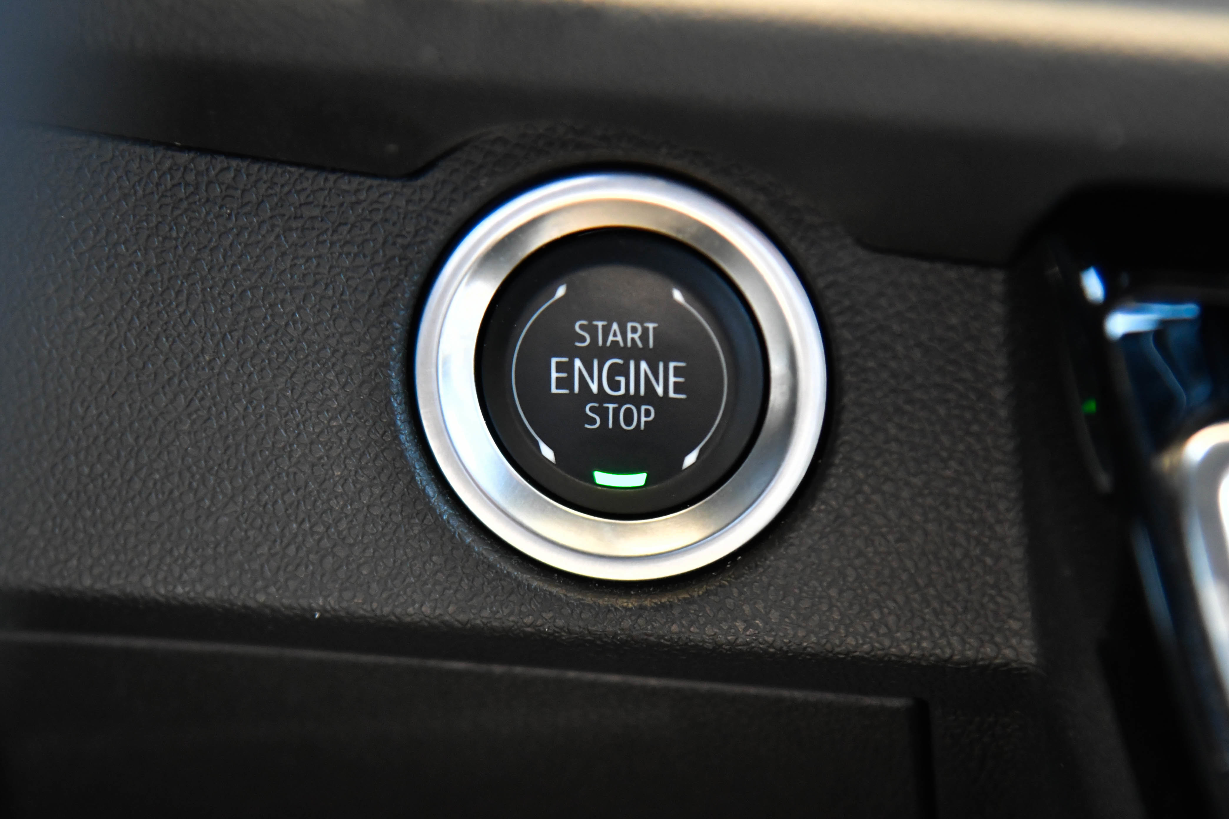 Used 2024 Chevrolet Traverse LT image 33
