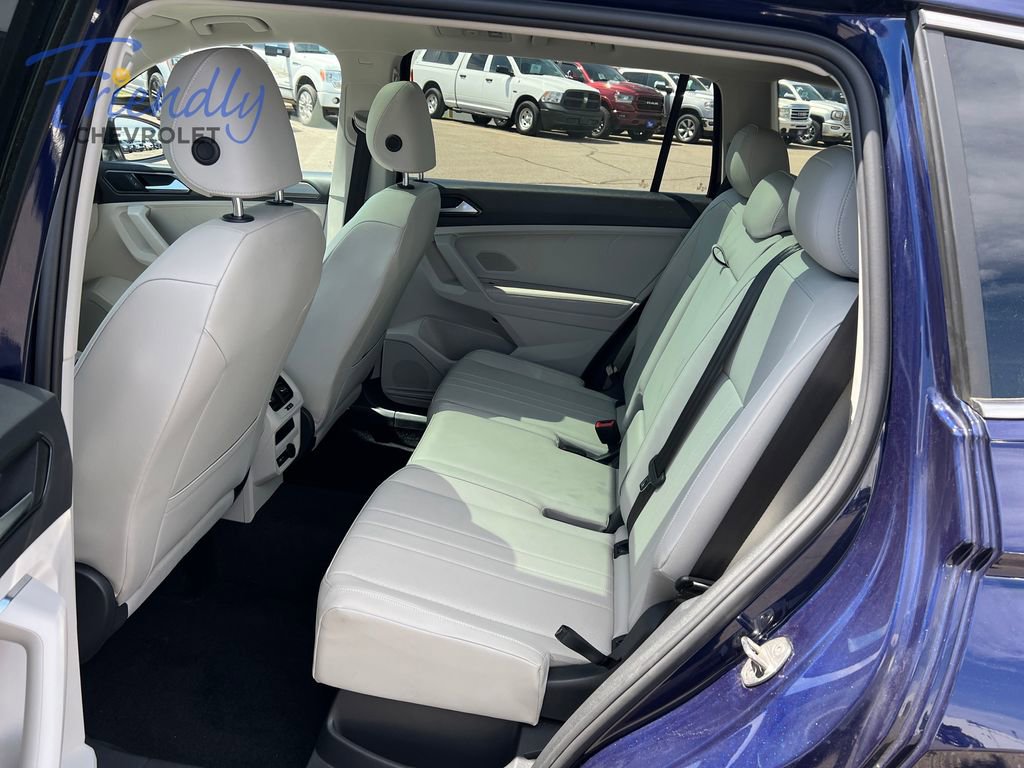 Used 2022 Volkswagen Tiguan SE AWD/4WD image 27