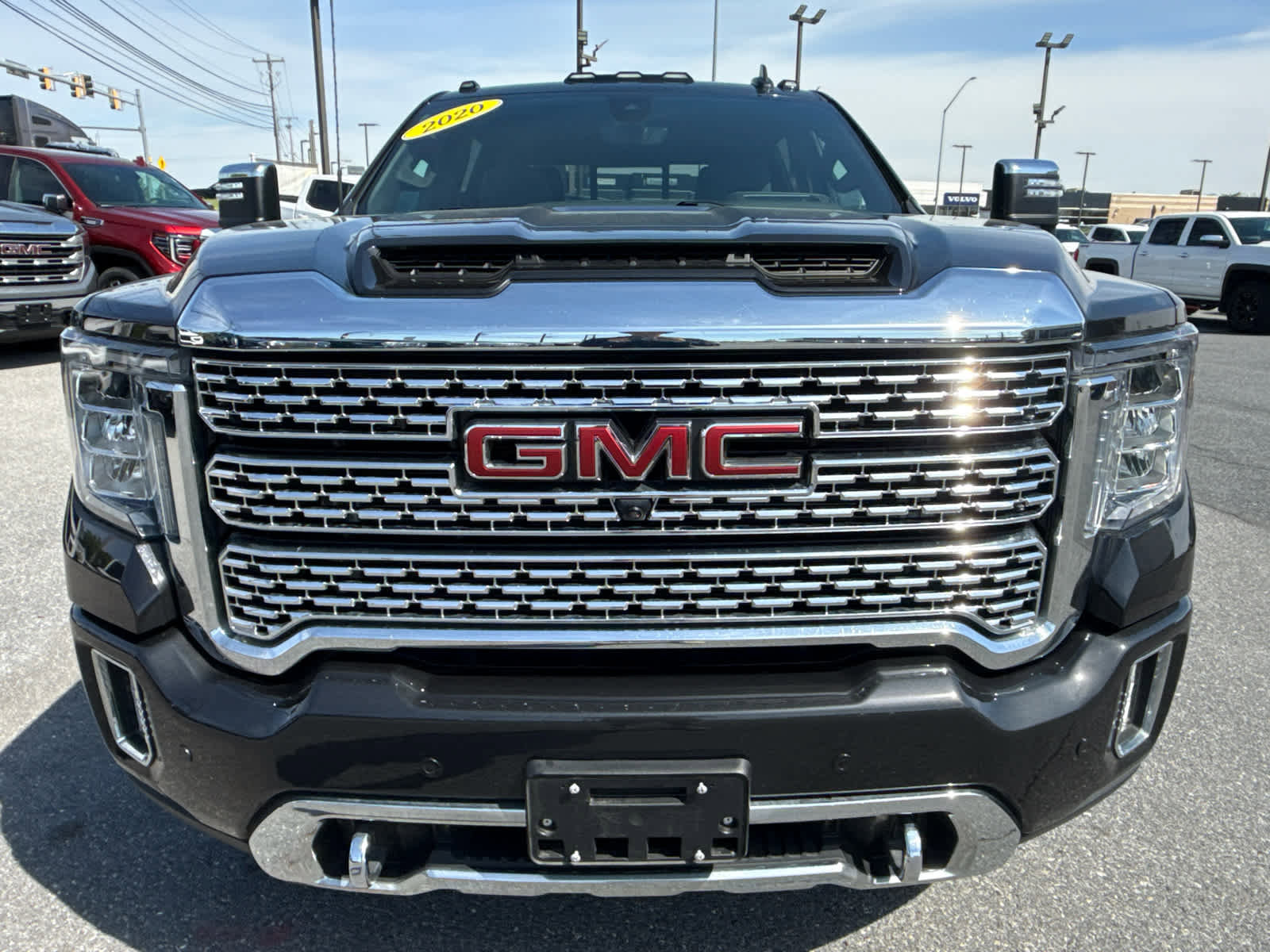 Used 2020 GMC Sierra 3500 Denali w/ Denali Ultimate Package AWD/4WD image 12