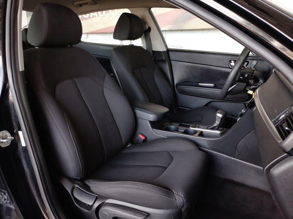 Used 2020 Kia Optima LX FWD image 14