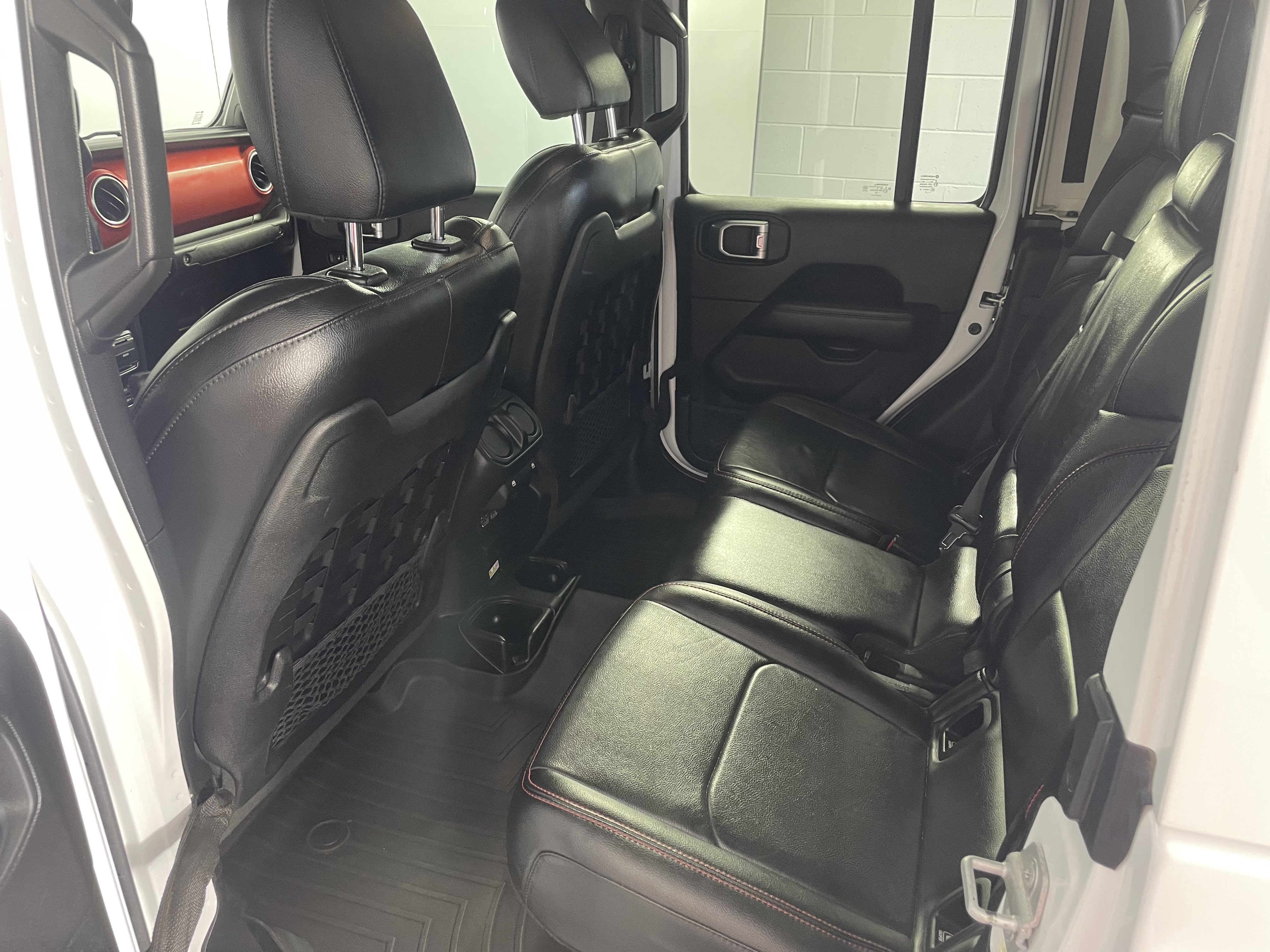 Used 2020 Jeep Gladiator Rubicon AWD/4WD image 10