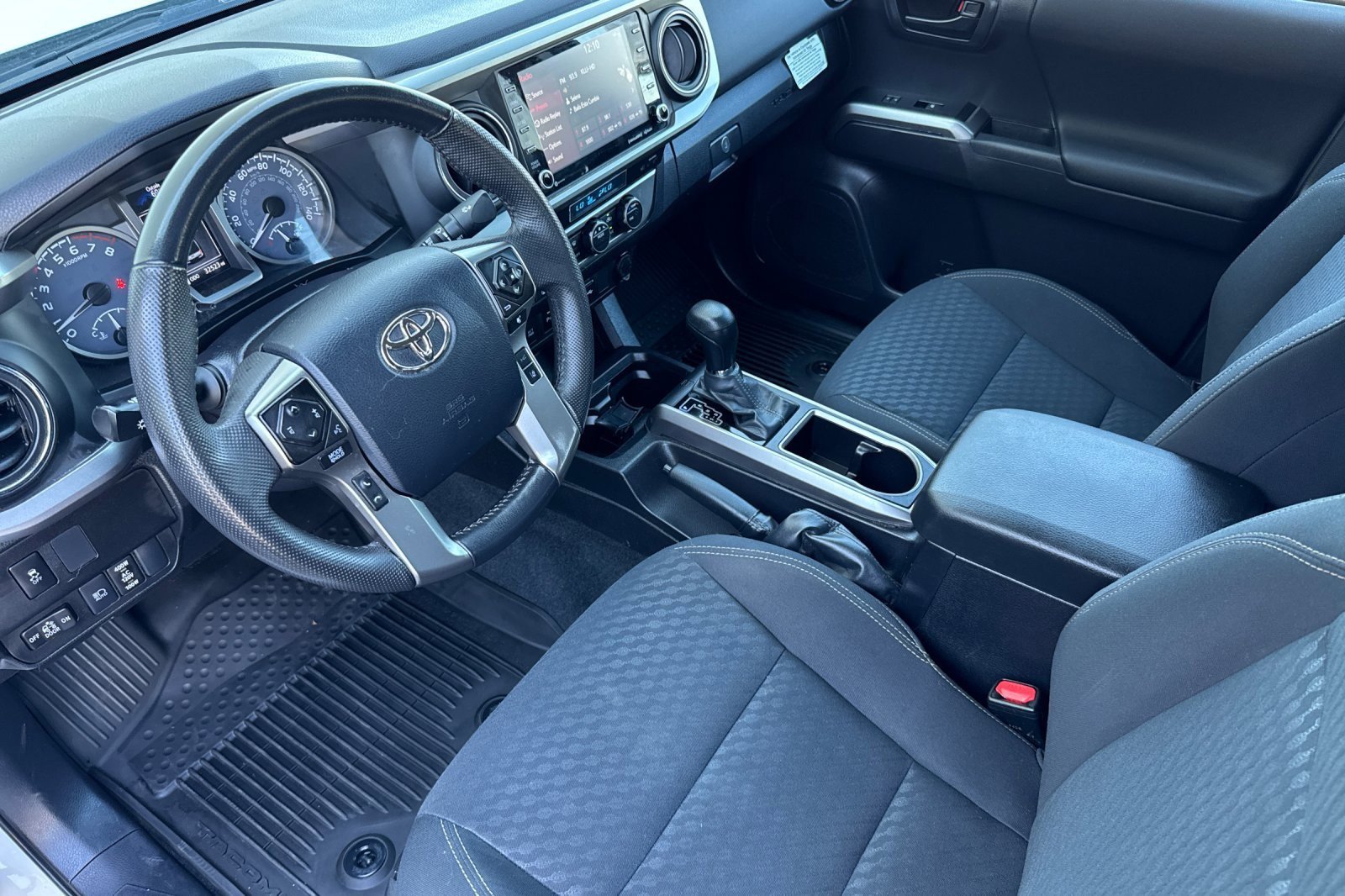 Certified 2023 Toyota Tacoma 4x4 Double Cab w/ Trail Edition image 9