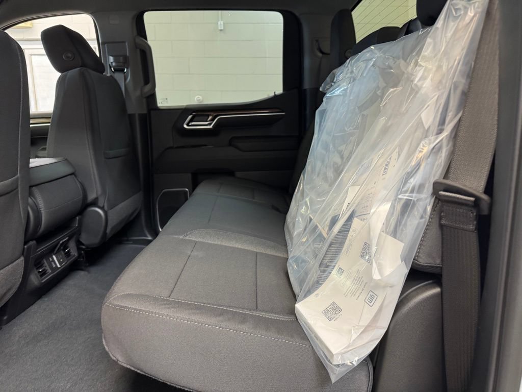 New 2026 Chevrolet Silverado 1500 LT AWD/4WD image 17