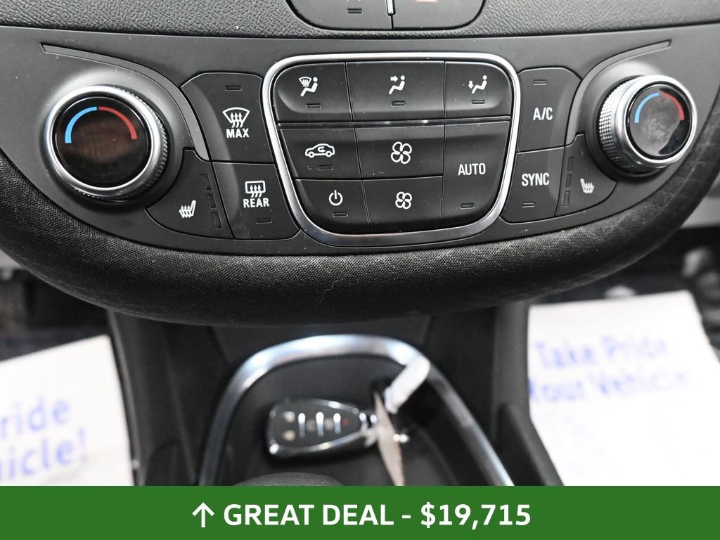 Used 2025 Chevrolet Malibu LT image 40