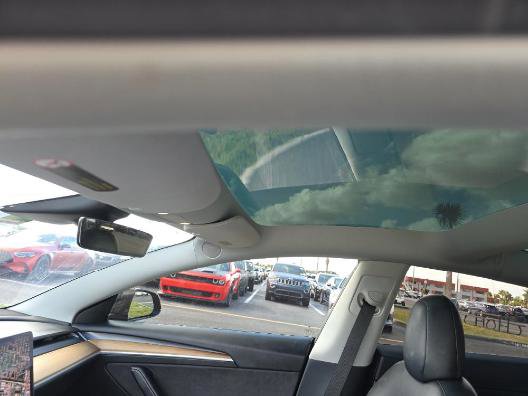 Used 2021 Tesla Model 3 Performance image 13