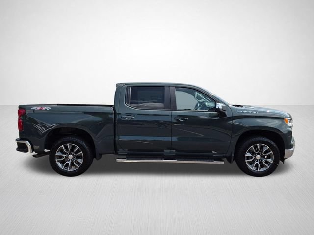 Used 2025 Chevrolet Silverado 1500 LT AWD/4WD image 11