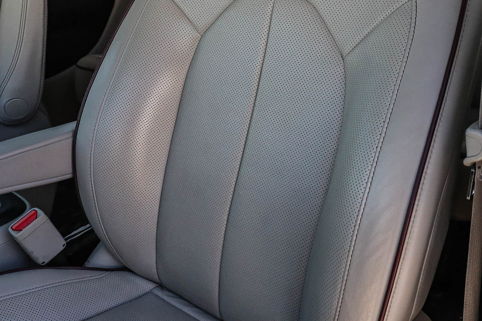 Used 2019 Chrysler Pacifica Limited FWD image 28