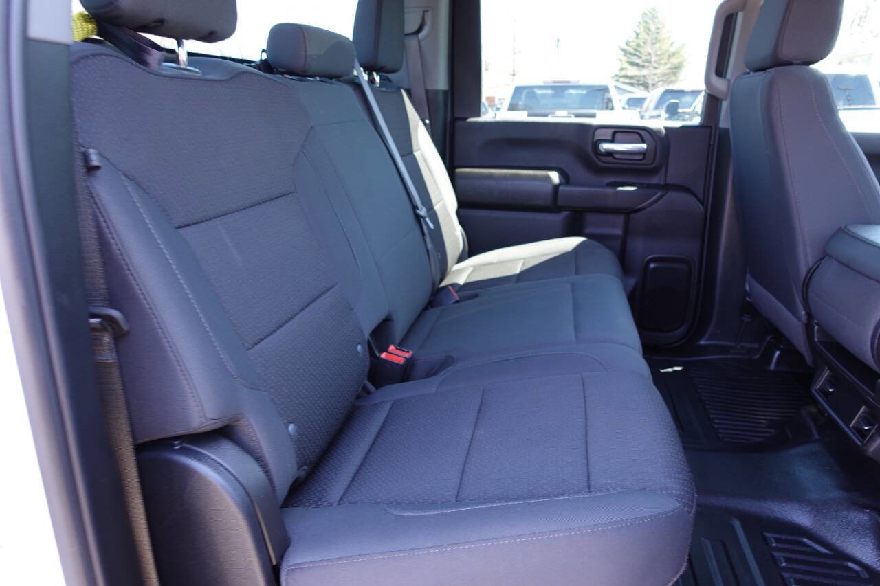 Used 2025 Chevrolet Silverado 2500 W/T AWD/4WD image 32