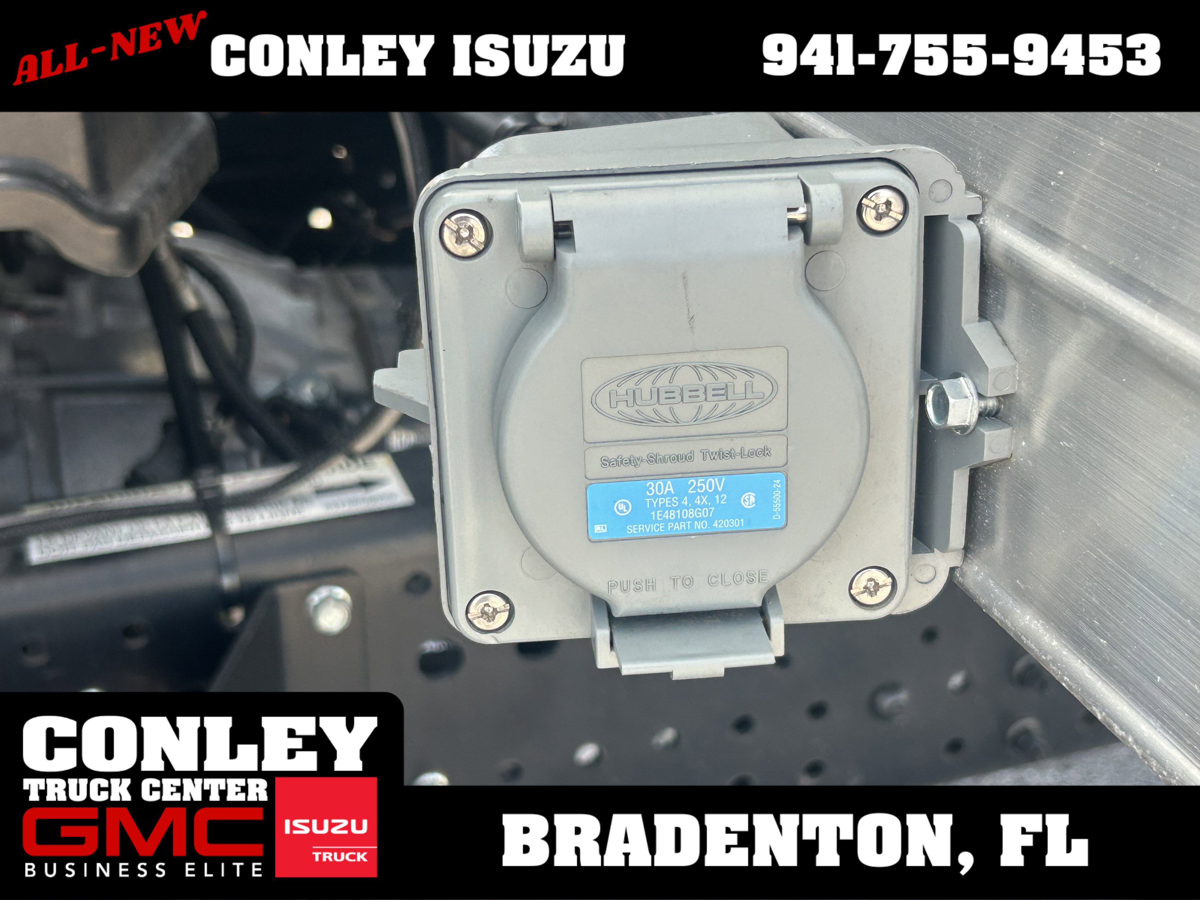 Used 2025 Isuzu NQR image 17