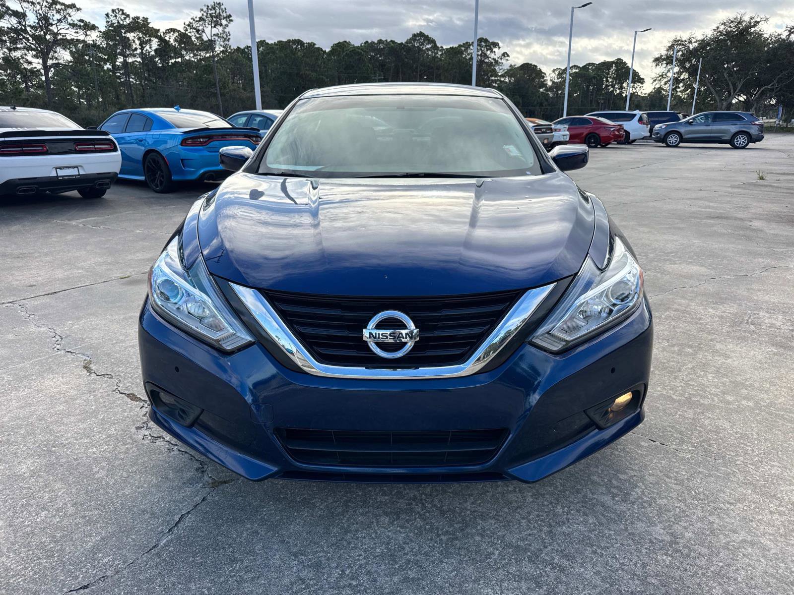 Used 2018 Nissan Altima 2.5 SR w/ SR Special Edition image 8