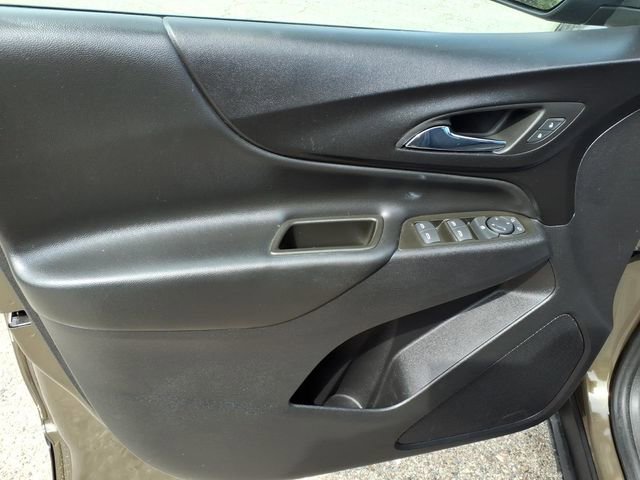 Used 2023 Chevrolet Equinox LT FWD image 11
