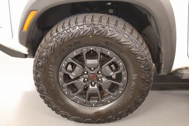 Used 2023 Nissan Frontier PRO-4X w/ Pro-4X Premium Package AWD/4WD image 7