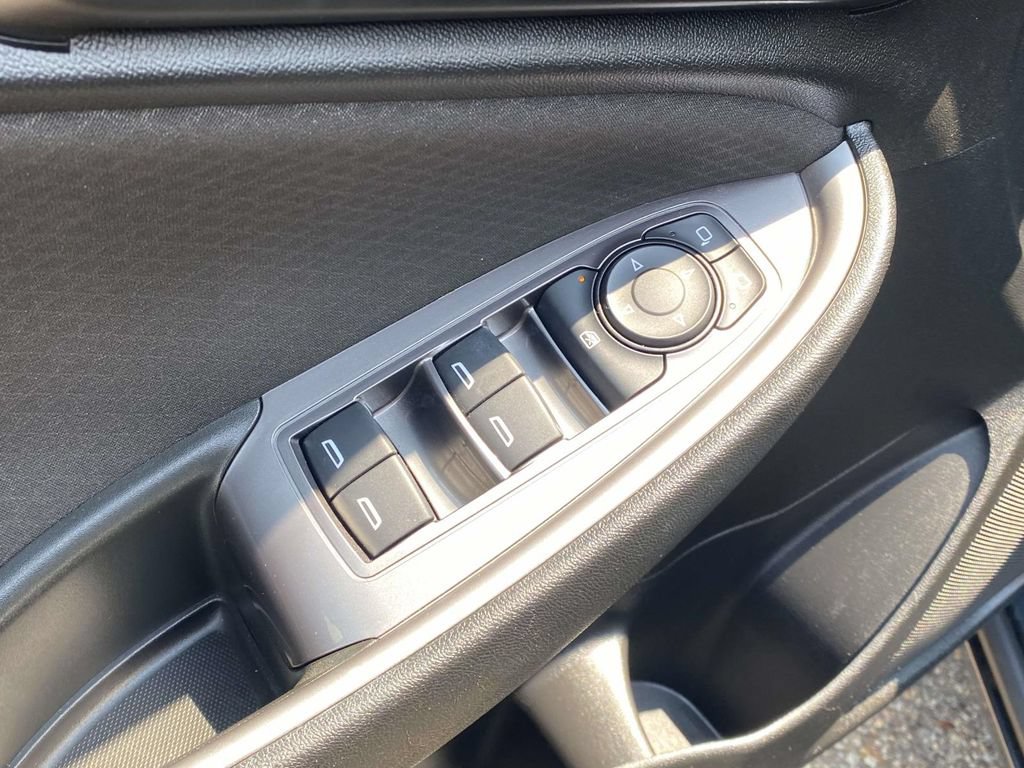 Used 2021 Chevrolet Malibu RS FWD image 20